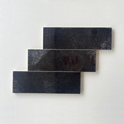 Alma Zwart  10x30x0.9 cm